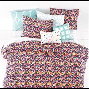 Martha Stewart Floral Quilt Comforter and Sham set Full/Queen